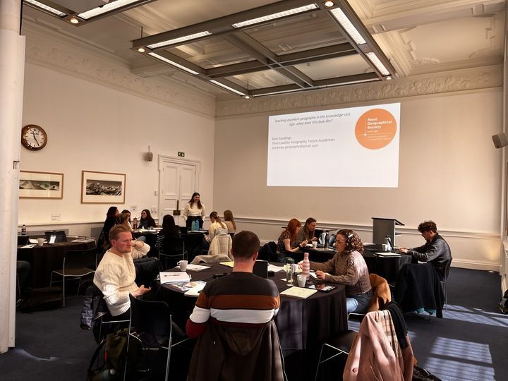 FieldStudiesC's tweet image. We're delighted to be at the @rgs_ibg 'New and Aspiring heads of Geography' CPD day today. It's been a great morning of engaging sessions, and our own Education Manager Jo Harris will be speaking to delegates later about planning for successful NEAs.

#geographyteacher #CPD #NEA