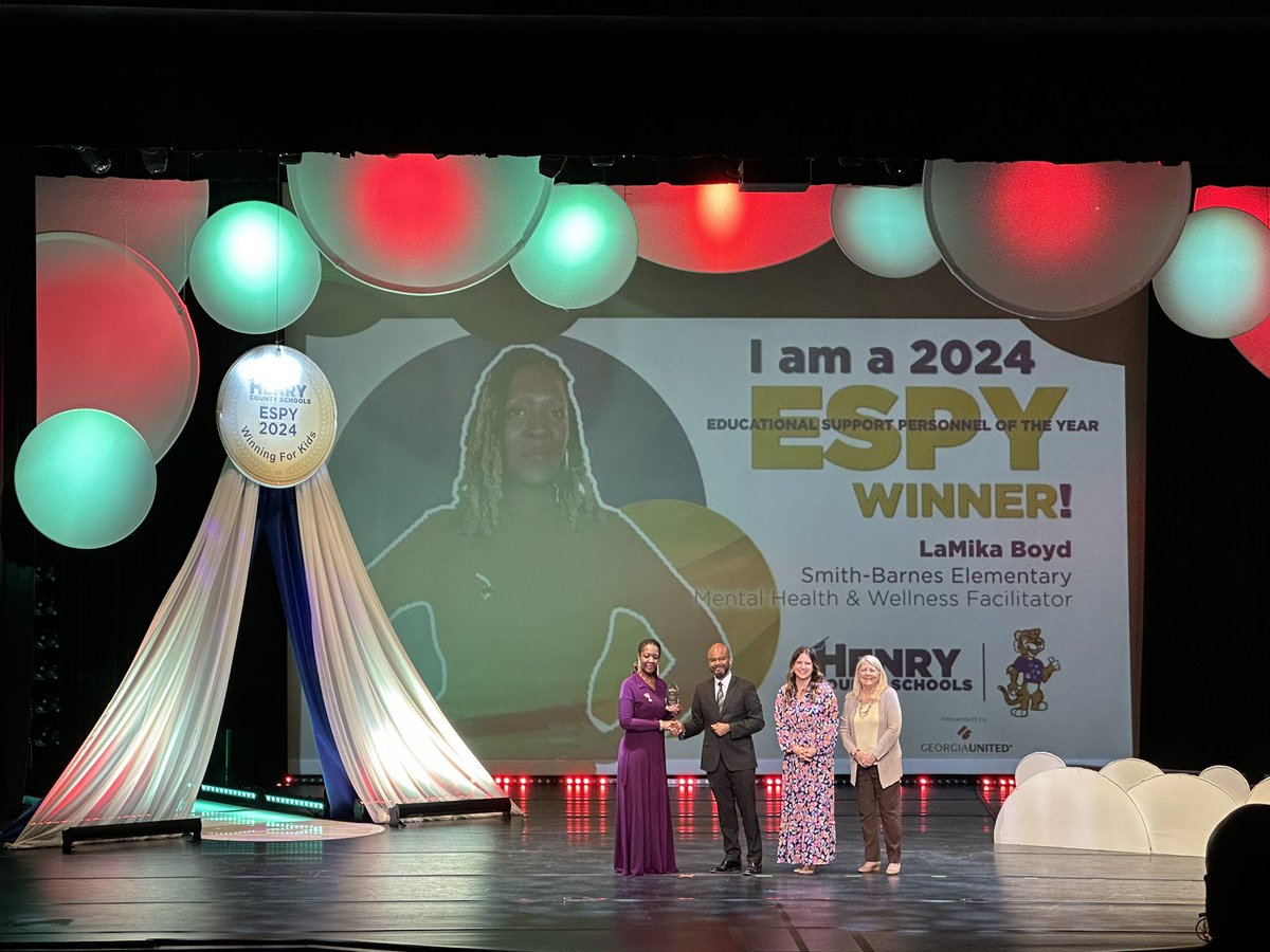 Angela Guy tweet media