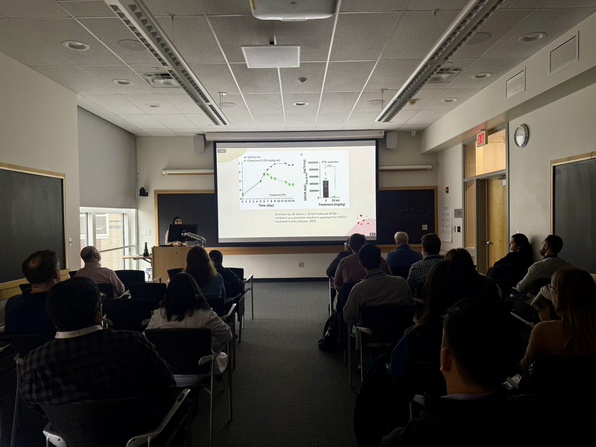 📸 Dr. Rebecca Kurian giving us a really comprehensive and critical review of emerging therapeutic targets for APOL1-mediated kidney disease this AM!

Excellent talk on a fascinating topic, sparking a lot of discussion including from APOL1 experts in attendance!