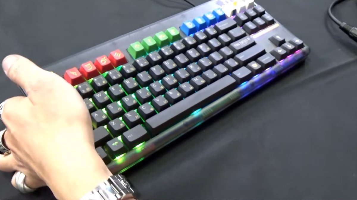 FF14』×『NovelKeys』がコラボ！専用デザインのキーボード＆デスク