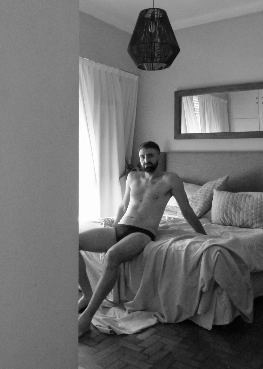 paralel_u's tweet photo. Sergio
Sunga preta serie’s
Model: https://t.co/9zBIK3A0pC
#sungapreta #boys #models https://t.co/66eh0pEa5t