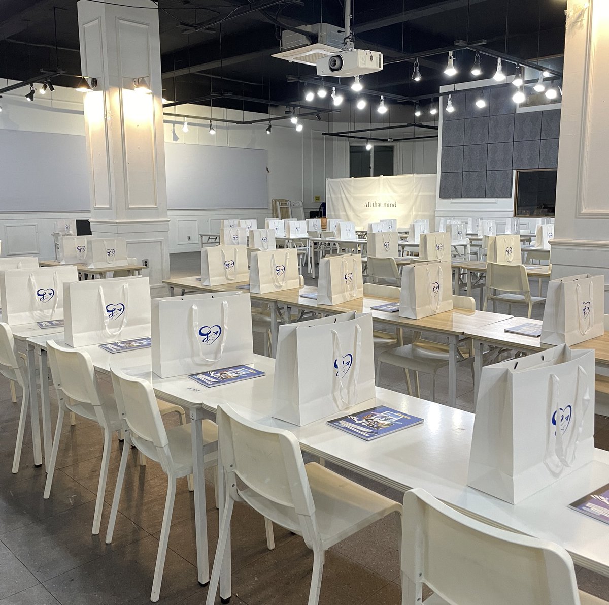 준쟁 온리전2 : 응답하라3104 tweet media