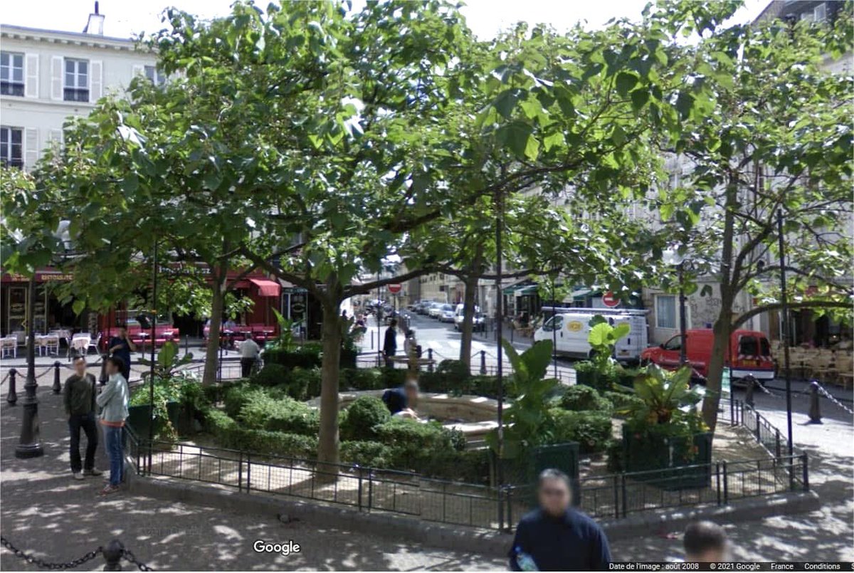 🥲🌳 ESPACE INFORMEL Les arbres ont été replantés place de la Contrescarpe. Problème: la place ne ressemble plus à rien, elle n’a plus de forme, plus d’unité, c’est un espace totalement ouvert, aménagé avec peu de soin, les détritus sont toujours là, elle a perdu tout son charme.
