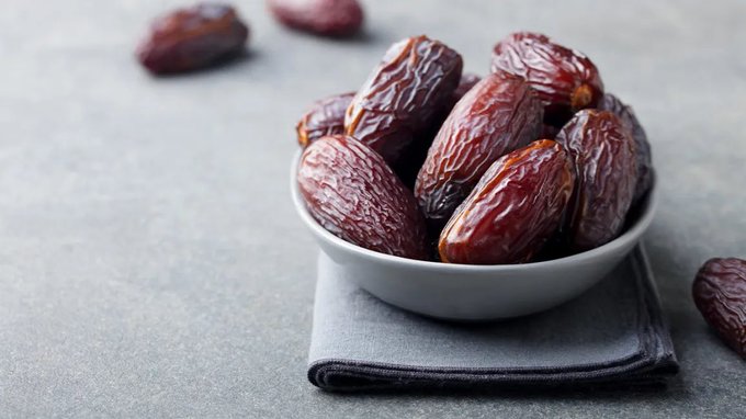 Prince_Fynnd's tweet photo. Dear men,

Here are 11 natural foods that can help increase your sexual desire, improve your stamina and gives you  stronger erection to perform as a man!!!

Check Thread 👇 https://t.co/YrhD7gzpmb