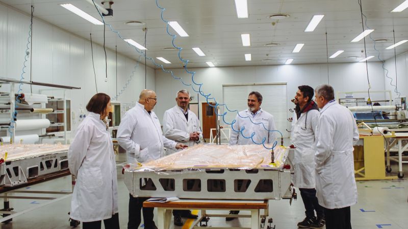 DefenseLrca's tweet image. Fábrica Argentina de Aeronaves se torna fornecedora da Akaer para programa aeronáutico internacional
#Akaer #FábricaArgentinaDeAeronaves #FAdeA #D328eco #DeutscheAircraft
l.muz.kr/u97y