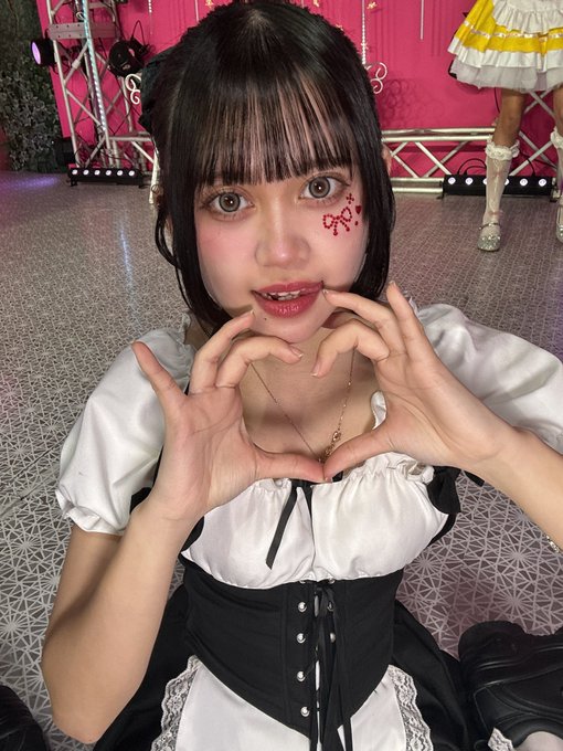 Twitterのコスプレ画像3