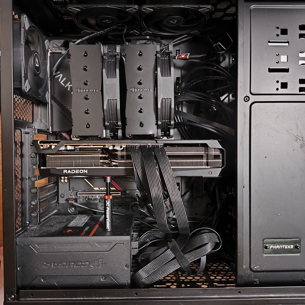 ネコ麻呂 tweet media