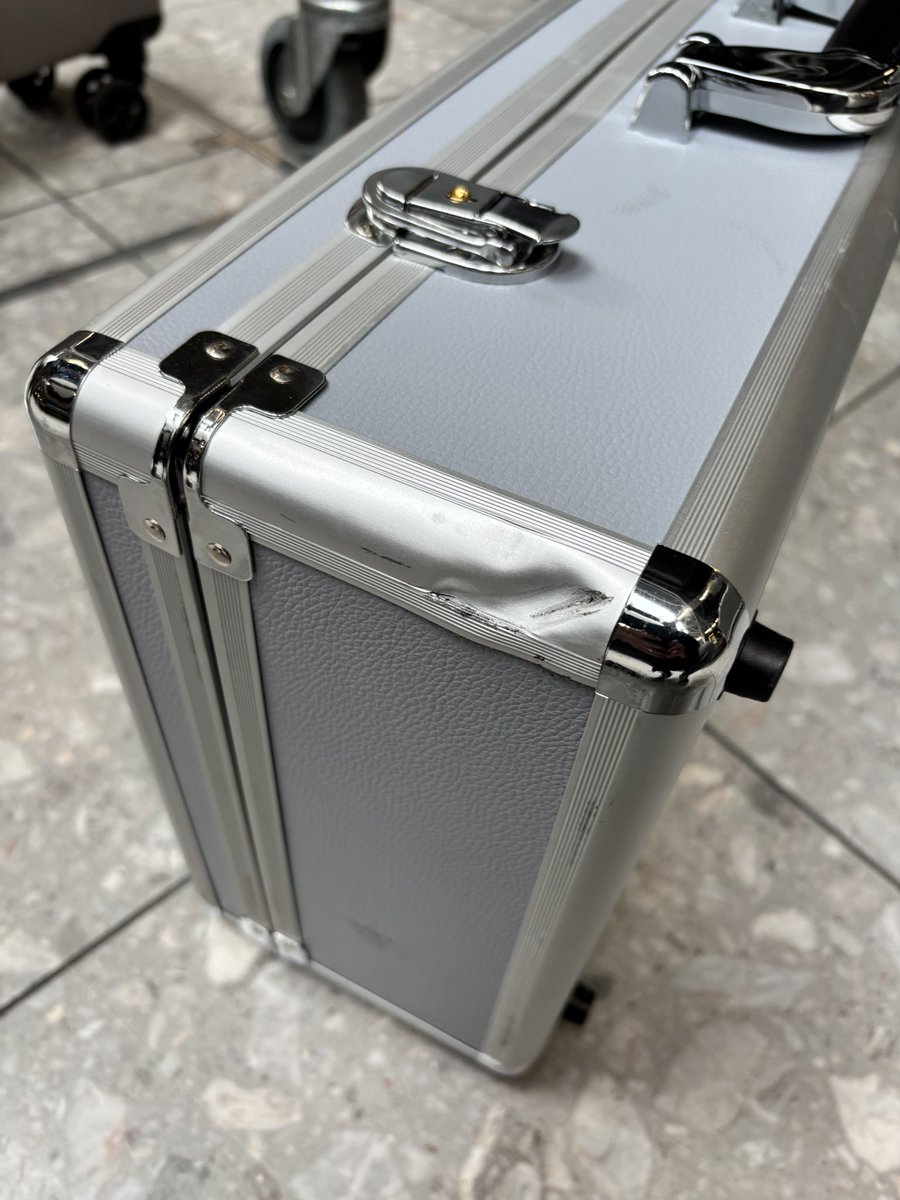 I literally covered this brand new case with VERY FRAGILE stickers. Came out with massive dents in four different places.
Thanks for being so unbelievably crap <a href="/British_Airways/">British Airways</a>