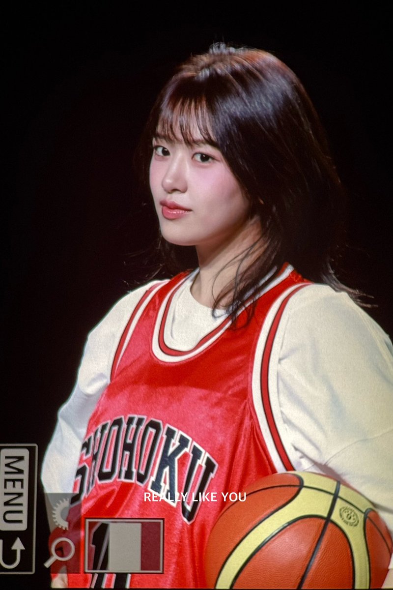 likeyu901's tweet photo. 250314

#안유진 #ANYUJIN #유진 #YUJIN #아이브 #IVE https://t.co/Wrk6ric6Mw