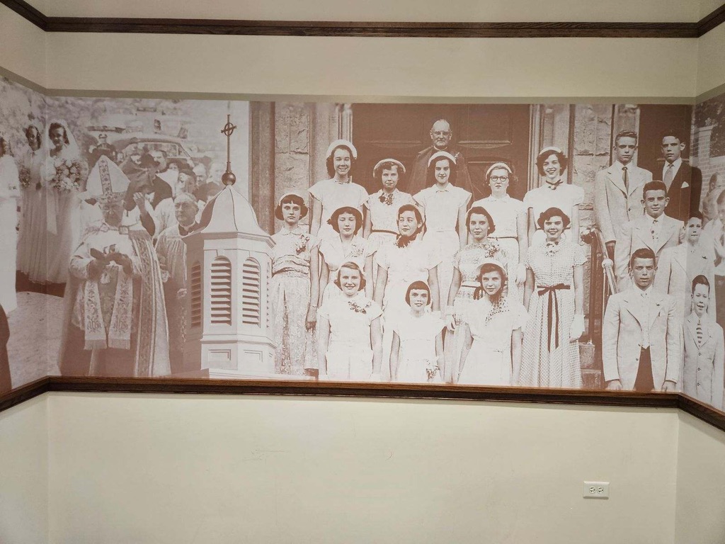 YourInstallTeam's tweet photo. Some walls tell stories! This mural at Basilica School of Saint Mary in Alexandria, VA, honors this historic parish, established in 1795. Our team ensures every detail is perfect! #projecthighlight #theadvantageway #winforpeople #basilicaschool #wallmural #graphicsinstallation https://t.co/dHiXTqBM7P