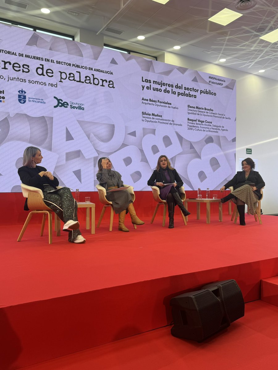 Mujeres en el Sector Público (@mujeressp) on Twitter photo Silvia Muñoz habla del sector de la comunicación. Es una profesión feminizada pero las mujeres llegan menos a los puestos de alta dirección. <a href="/Silviamupe/">Silvia Muñoz Pérez</a> comenta la dificultad de incluir la perspectiva de género en la estrategia de comunicación #MSPAndalucia Silvia Muñoz habla del sector de la comunicación. Es una profesión feminizada pero las mujeres llegan menos a los puestos de alta dirección. <a href="/Silviamupe/">Silvia Muñoz Pérez</a> comenta la dificultad de incluir la perspectiva de género en la estrategia de comunicación #MSPAndalucia