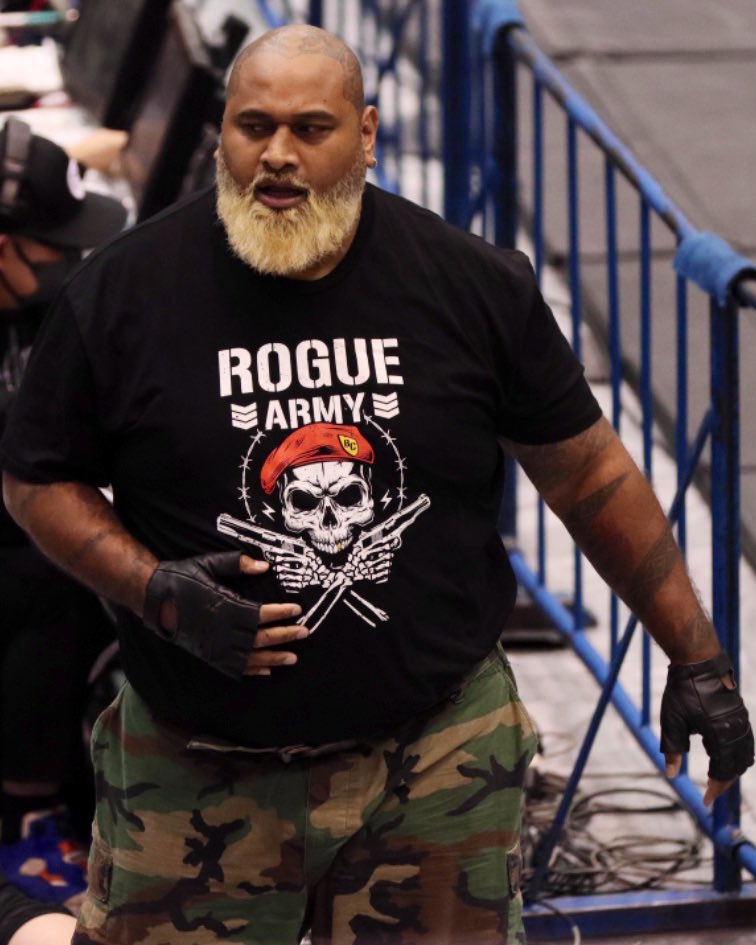ultimatek1998's tweet photo. Fale 📸 #njpw #njcup
#RogueArmy #BulletClub https://t.co/jUTQ0EW2Yb