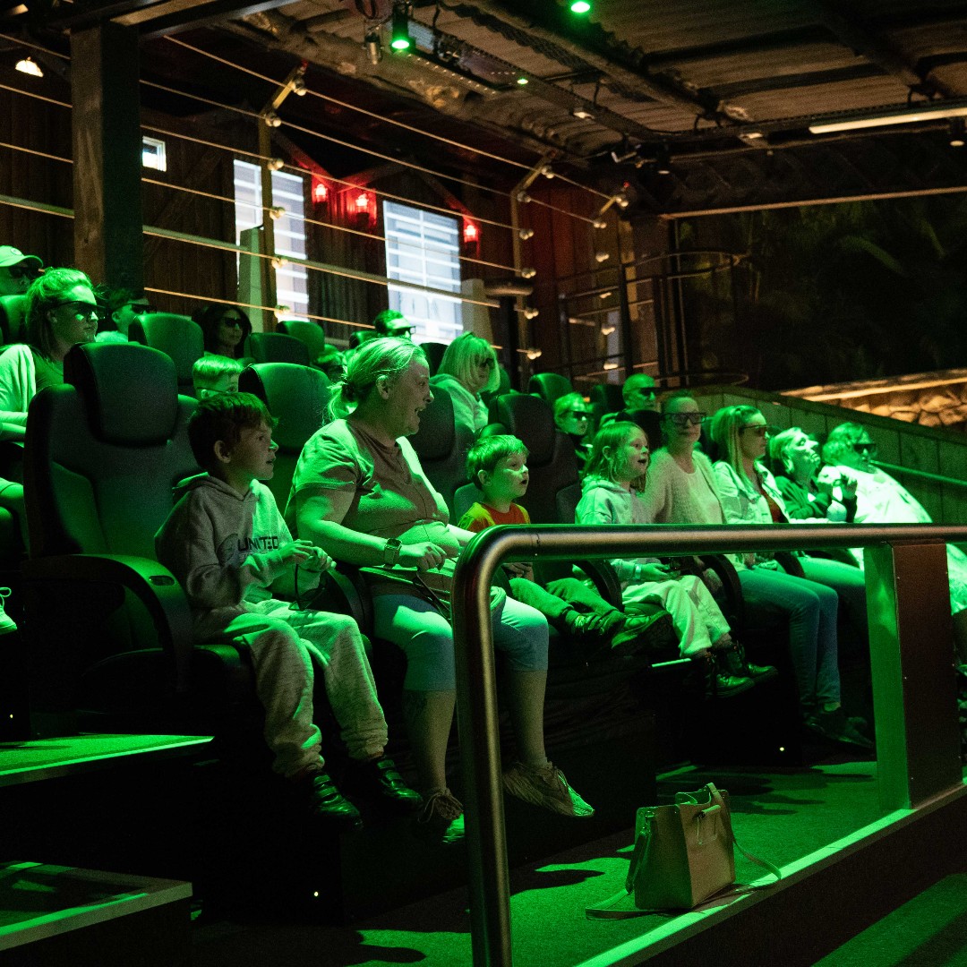 Jurassic Pier 4D Experience returns this weekend! 🦖

Immerse yourself in a land of life-size dinosaurs, before feeling the rush 4D cinematic dino encounter! Perfect for dino lovers of all ages!☺️

More on Jurassic 4D ➡️ clactonpier.co.uk/attractions/ju…