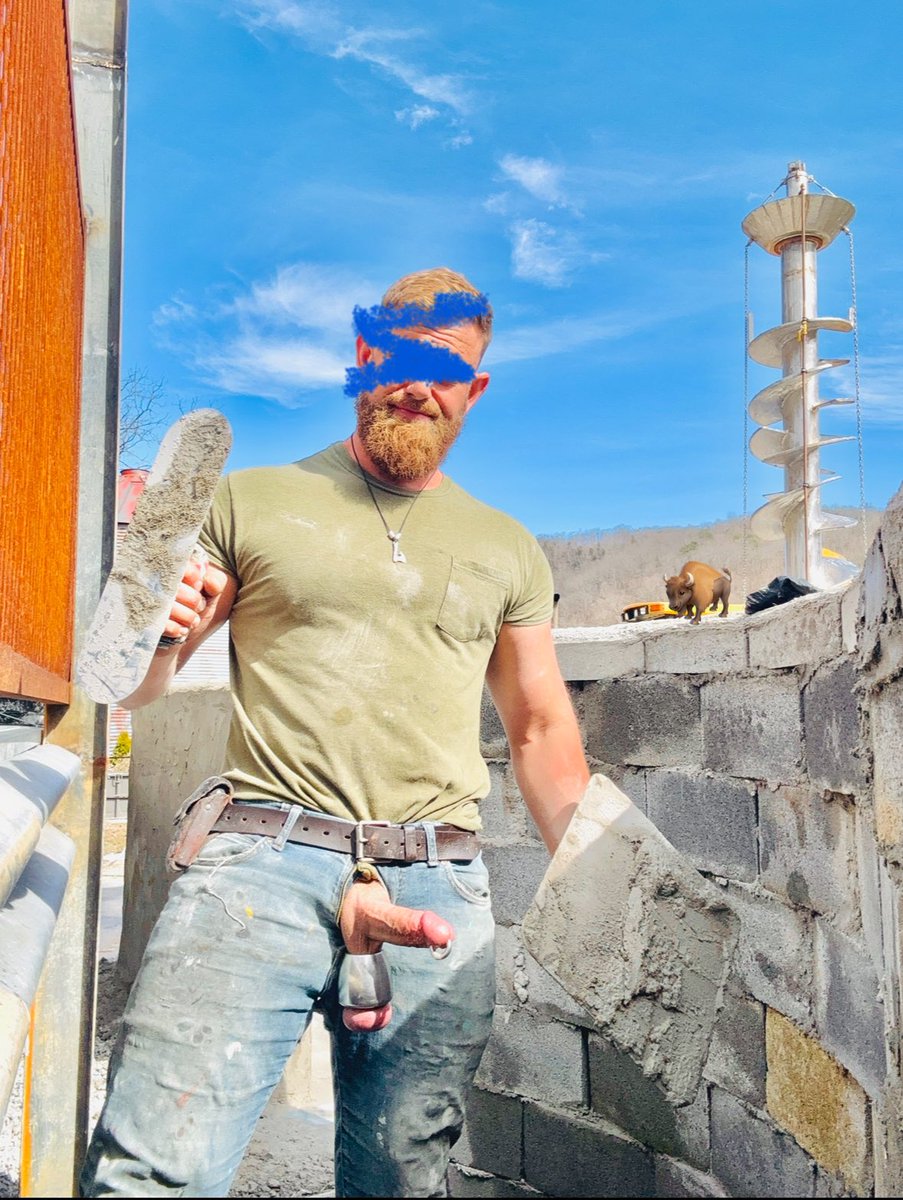 Balls out 🥜onlyfans.com/v10-bull
#hung #ballstretching #lowhangers #ballweights #papiercing #dickslip #bearded #domtop #tradie #ballbusting