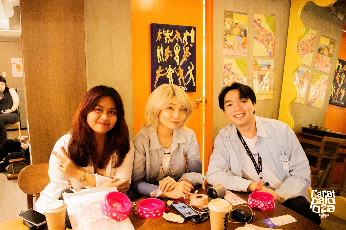 henggaraestudio's tweet photo. Yelle cosplaying as Lollapalooza Jeonghan โจ๐
#CARATPALOOZA #CaratsForStrays
๐น @yellecos https://t.co/JdWgvwVC3h