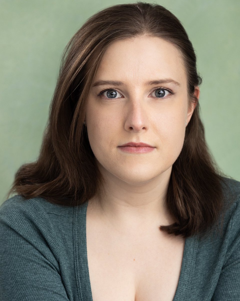 #newheadshots
Absolutely in love with my new headshots, thank you so much to the wonderful <a href="/Kate_McDPhoto/">Kate McDonald Photography</a> for these amazing shots! 
Represented by <a href="/PIPtalent/">PrideInPerformance (PiP) 💙</a>