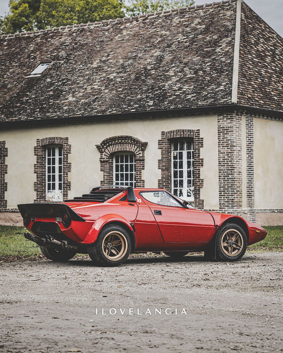 LANCIA STRATOS HF

Shots by <a href="/Artcurial/">ARTCURIAL</a> 
#lancia #ilovelancia #lanciastratos