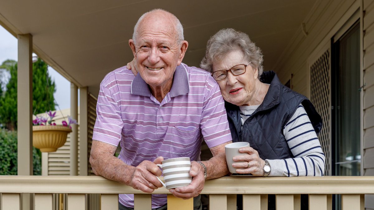 MROOinfo's tweet photo. Join MROO's webinar on April 9th presented by the NORC Innovation Centre at @UHN which will cover #NORCs and how they promote community-centred solutions, improve health &amp; social care for older adults.

Free for all MROO Members!

👉🏽https://t.co/6XdbIShHrq https://t.co/yvQhCNPKt6