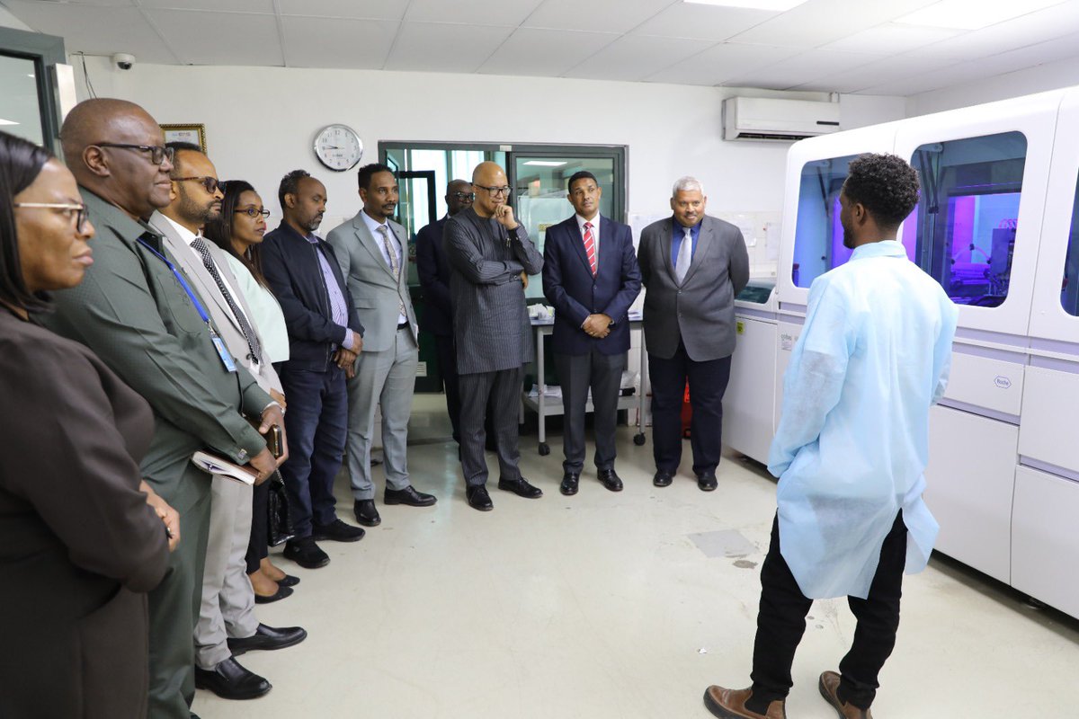 Chikwe_I's tweet photo. Inspiring visit to @EPHIEthiopia, #Africa’s oldest national public health agencies, to see its vital work in surveillance, labs &amp; health emergency research

@WHOAFRO values our longstanding partnership &amp; looks forward to strengthening NPHAs across Africa https://t.co/gWnzetXUxY