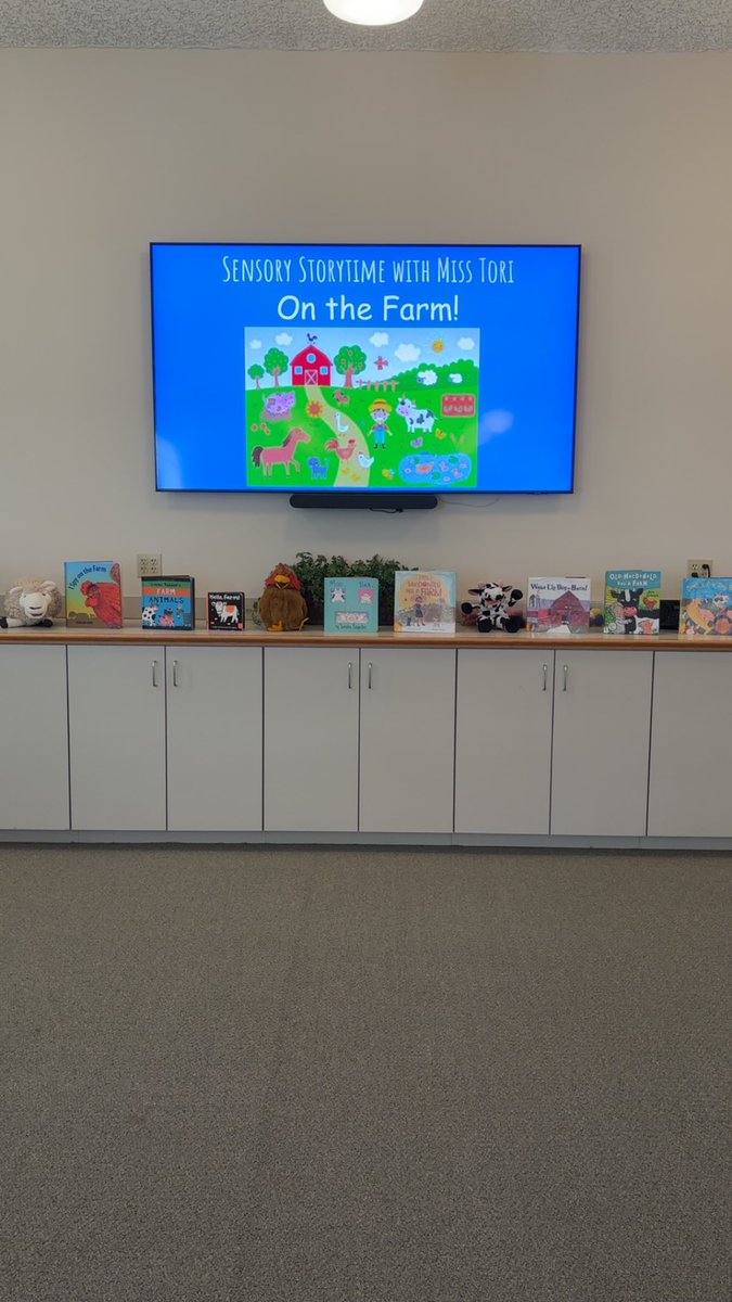 tori_goggin's tweet image. Haven’t been on here much and I miss it!

Working hard at my library info science master’s and running story time programs at the library! Happy Farm Friday everyone🐮🐷🐔

#WritingComnunity