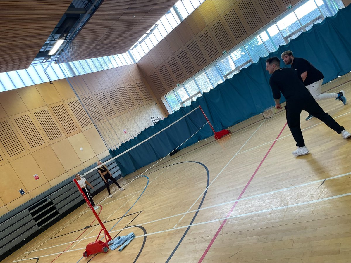 Robyn Caldwell tweet media