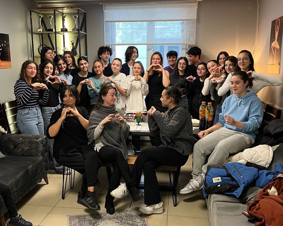 youdanceproject's tweet photo. 📷On 02.03.2025, a Multiplier Event was held in Turkey, in Eregli (Zonguldak), as the final ceremony of the #YOUDANCEPROJECT, an event which gathered youngsters, parents &amp; participants to local project activities aged 16/20 y.o. #YOUDANCE #erasmusproject #dance #inclusion https://t.co/pOdjmUseKV