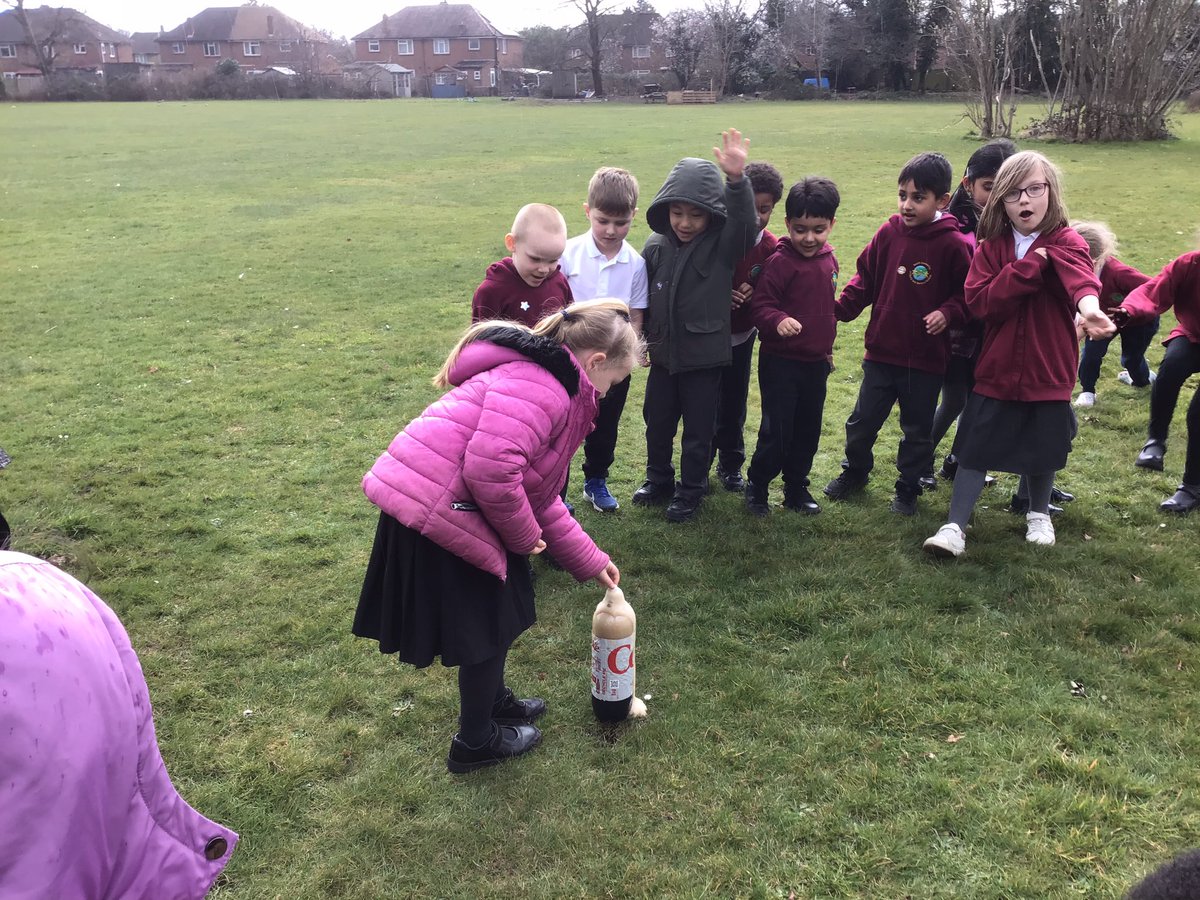 Reception @ South Camberley Primary tweet media