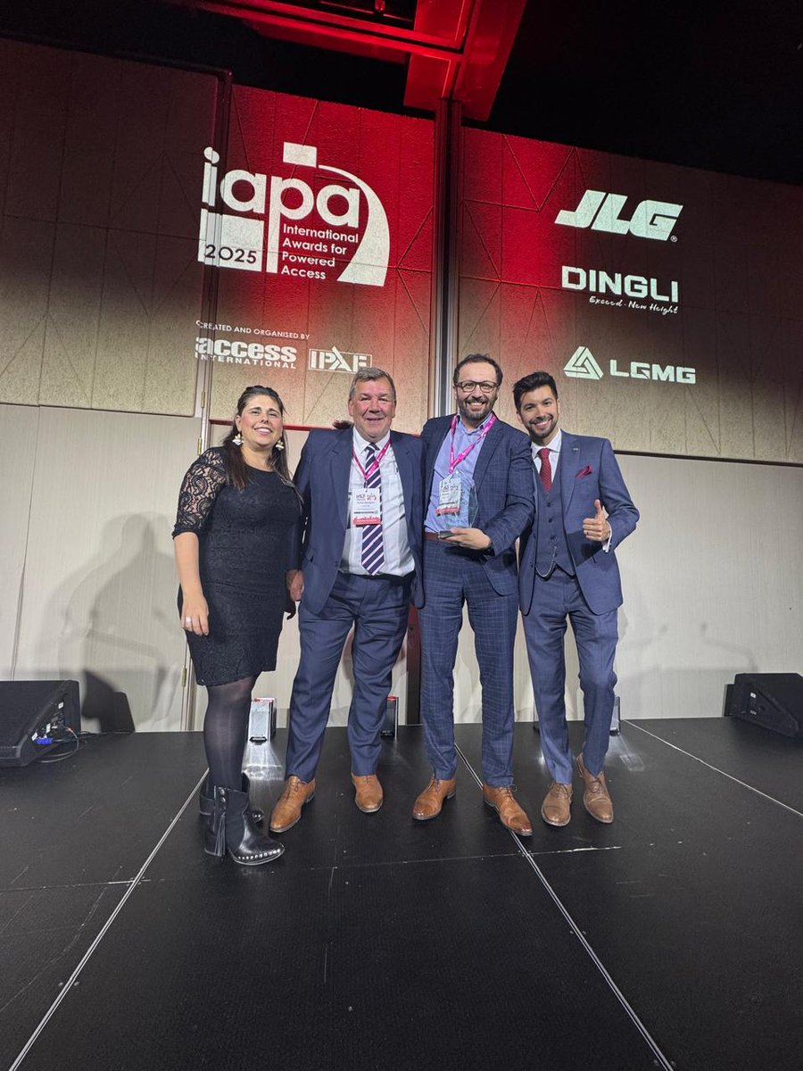 AMMEC_MX's tweet photo. ¡Hemos sido reconocidos con el Premio de Igualdad, Diversidad e Inclusión (EDI) en los IAPAs 2025! 🎉

Celebremos juntos este logro que nos inspira a seguir impulsando un futuro más inclusivo y justo para todos.💪👏

#Igualdad #Diversidad #Inclusión #AMMEC #IAPAs2025 #IPAF https://t.co/tCFiPjvgAG