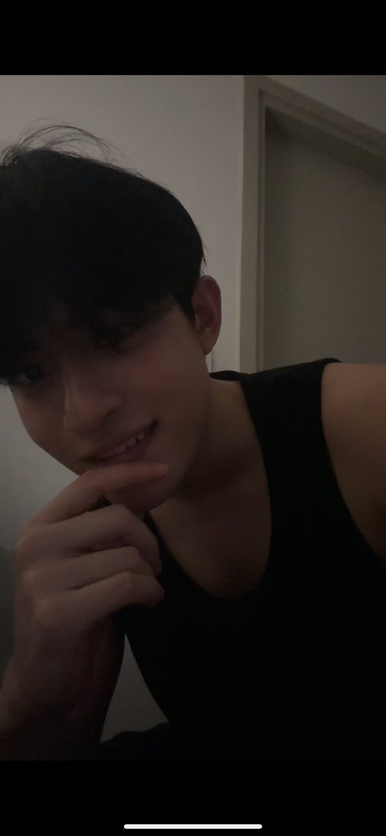 BarcodeTin's tweet photo. Good night🖤 https://t.co/KBm6kCAmM8
