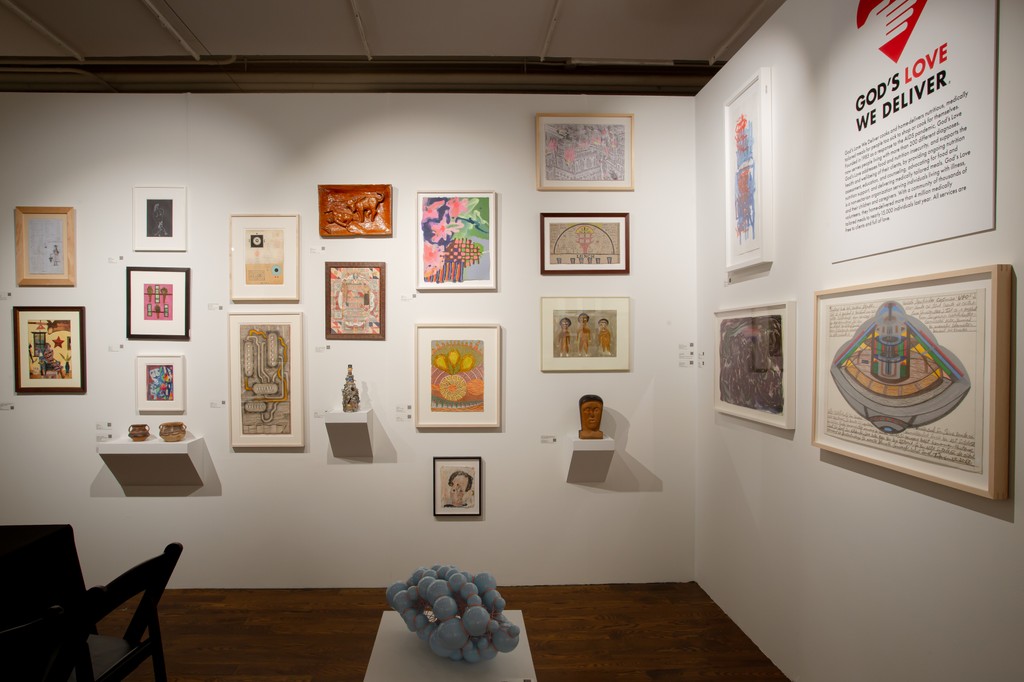 We are thrilled to have raised $33,000 for <a href="/godslovenyc/">God's Love We Deliver</a> this year!
That’s 3300 nutritious meals for our fellow New Yorkers.
Thanks to all who donated works and bought them!