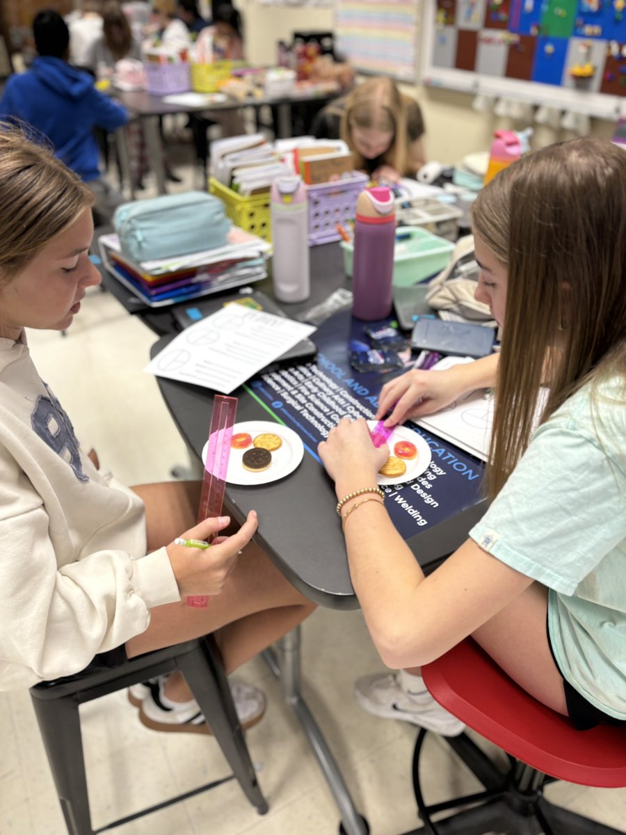 Mrs. Hawk PLTW KJH tweet media