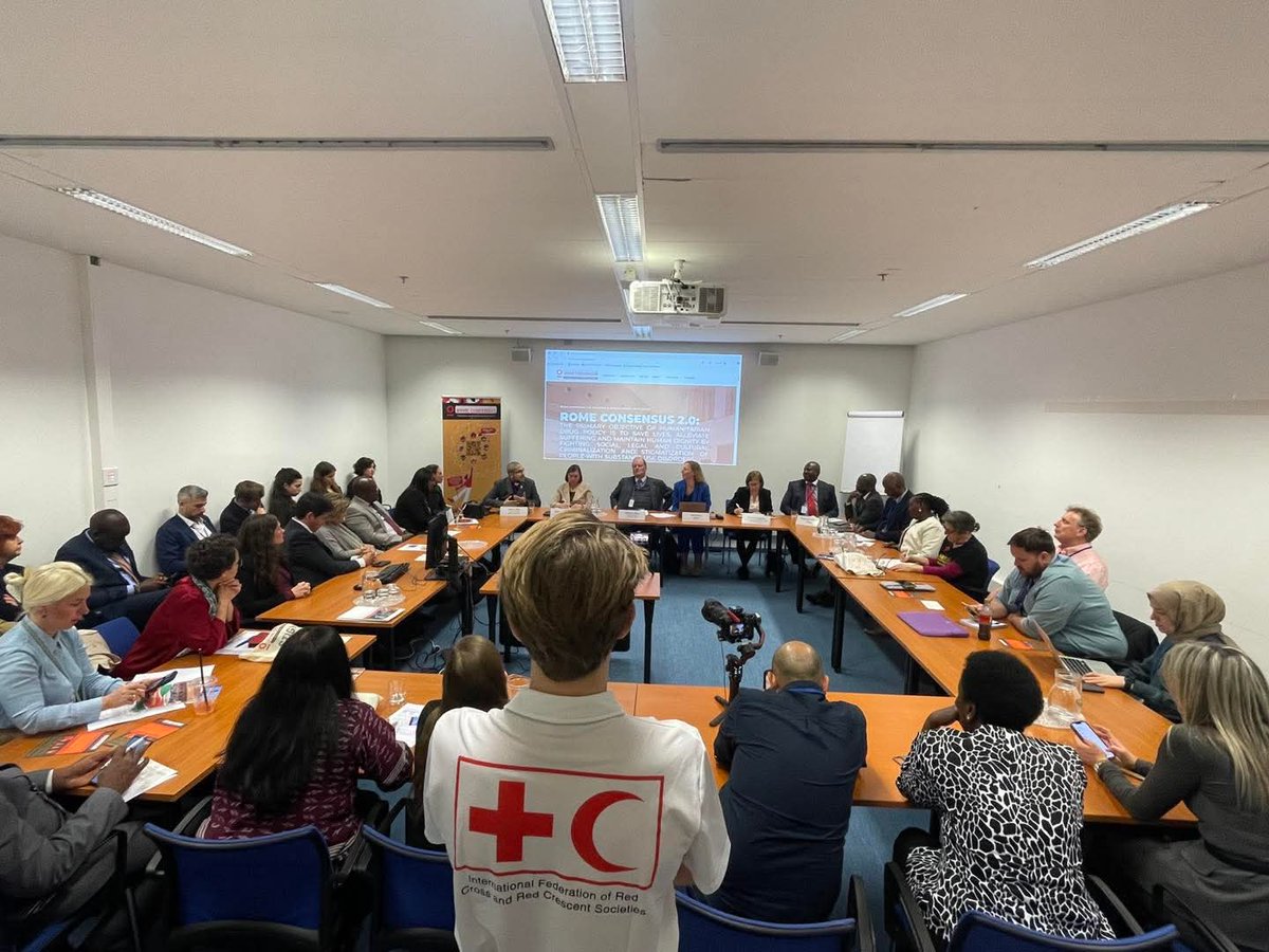 #14marzo Giovanna Campello, capo dipartimento Prevenzione, Trattamento e Riabilitazione dell’ UNODC - United Nations Office on Drugs and Crime, ha partecipato evento collaterale che abbiamo organizzato a margine della 68esima Commissione contro Droga e Narcotraffico ONU a Vienna