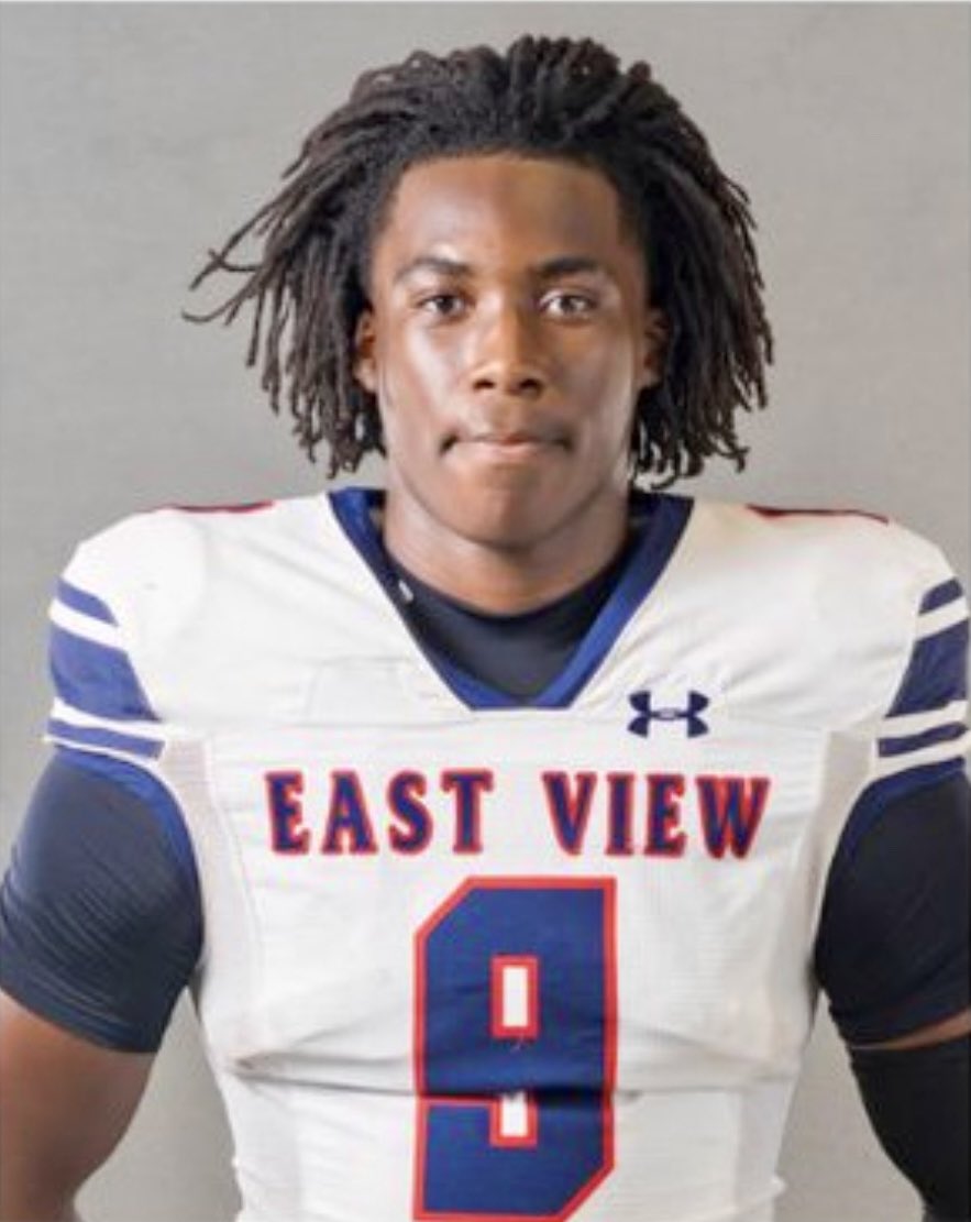 4⭐️ 2026 Tieson Ejiawoko 6’3”, 225 lbs is a relentless, hard-hitting linebacker who dominates between the lines. He has a great frame with college-ready size and strength. A versatile athlete with elite instincts, he excels in pass coverage, plays well in space, and has