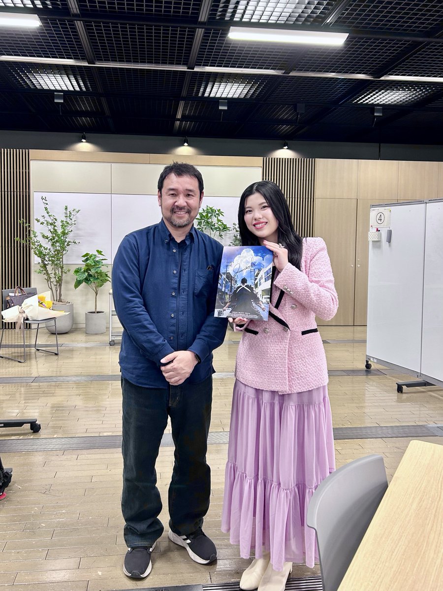 rizumi_official's tweet photo. 「Focus on Kyoto」審査員、��画『侍タイムスリッパー』の安田淳一監督、日本アカデミー賞最優秀作品賞受賞おめでとうございます !!!

本コンテストの授賞式で安田監督から頂戴したたくさんの有り難い御言葉を胸に刻み、私も監督のようなマルチに活躍できる人物になれるよう、これからも頑張ります！！ https://t.co/Tg1Y1q7olj