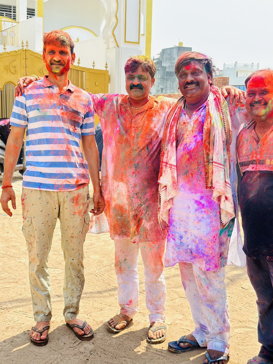 ShyamSundar_BJP's tweet photo. आप सभी को स्नेह और उल्लास से भरे रंगों के त्यौहार होली की हार्दिक शुभकामनाएं। 🙏❤️ #happyholi2025 #HoliCelebration #HoliFestival #HoliVibes #HoliHai #HoliSpecial #HolikaDahan @BJP4Delhi @BJP4India @BJP4UP @myogiadityanath @MrYaduvansh @swatantrabjp @bjpanoop https://t.co/QxCuNFmedo