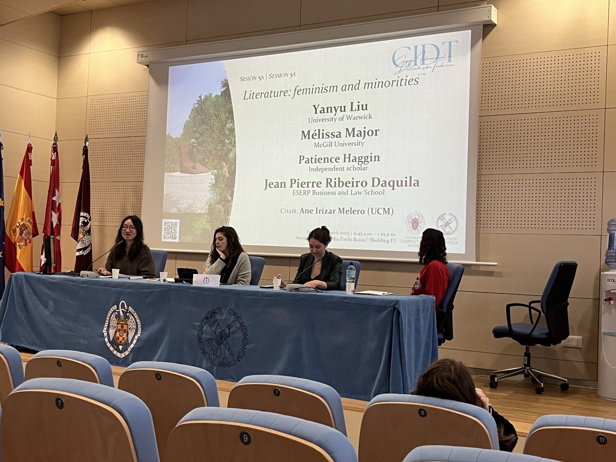 yanyul00514's tweet photo. My first conference presentation at #CIDT2025 #TradUCM Great thanks to the kind support of my supervisors @DrCaroSummers and @FraiturePP 😊 https://t.co/Y1ii4YYyjM