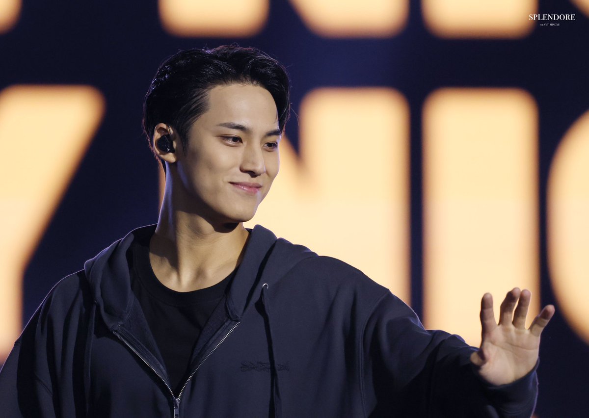 splendore_0406's tweet photo. 241012 RIGHT HERE in GOYANG

#SEVENTEEN #MINGYU #세븐틴 #민규 #김민규 #金珉奎 #ミンギュ @pledis_17 https://t.co/lOOuYThXUE