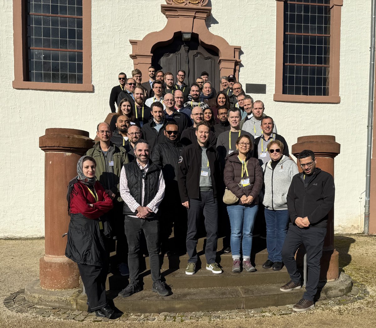 Efrén López tweet media