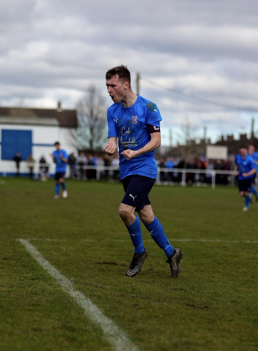 𝗟𝗦𝗟 𝗦𝗾𝘂𝗮𝗱 𝗖𝗮𝗹𝗹 𝗨𝗽✅

Congratulations to captain <a href="/DeanIvory7/">Dean Ivory</a> who received his first LSL Squad call up👏🏻

Dean will travel with the squad over to Scotland to face the Scotland Amateur Team. A massive achievement and we would like to wish Deano all the best💙