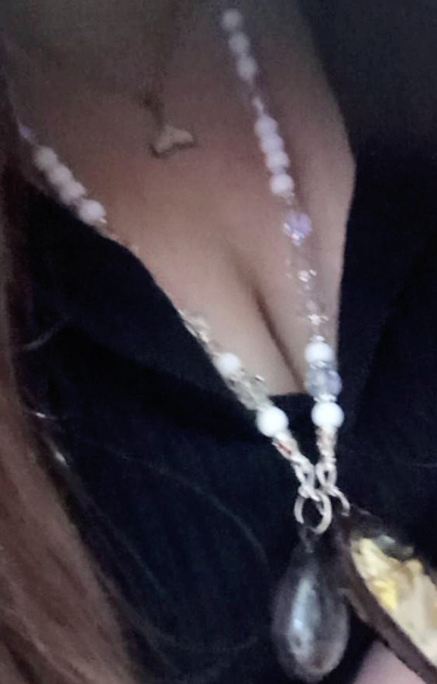 apple_860916's tweet photo. #想要冷冷的天有溫暖的我
（棉花糖女孩）抱著嗎？
尋找今夜
能來場浪漫的情人節約會
有意者留下lD聯絡方式細聊
單親媽媽 不常約會唷 機會難得
只要能幫我度過眼前難關....
就能在有發展下去更深入
我不想只是讓你帶走我的人
而是連人和心一起帶走吧！ https://t.co/a1Gsf3O1gI