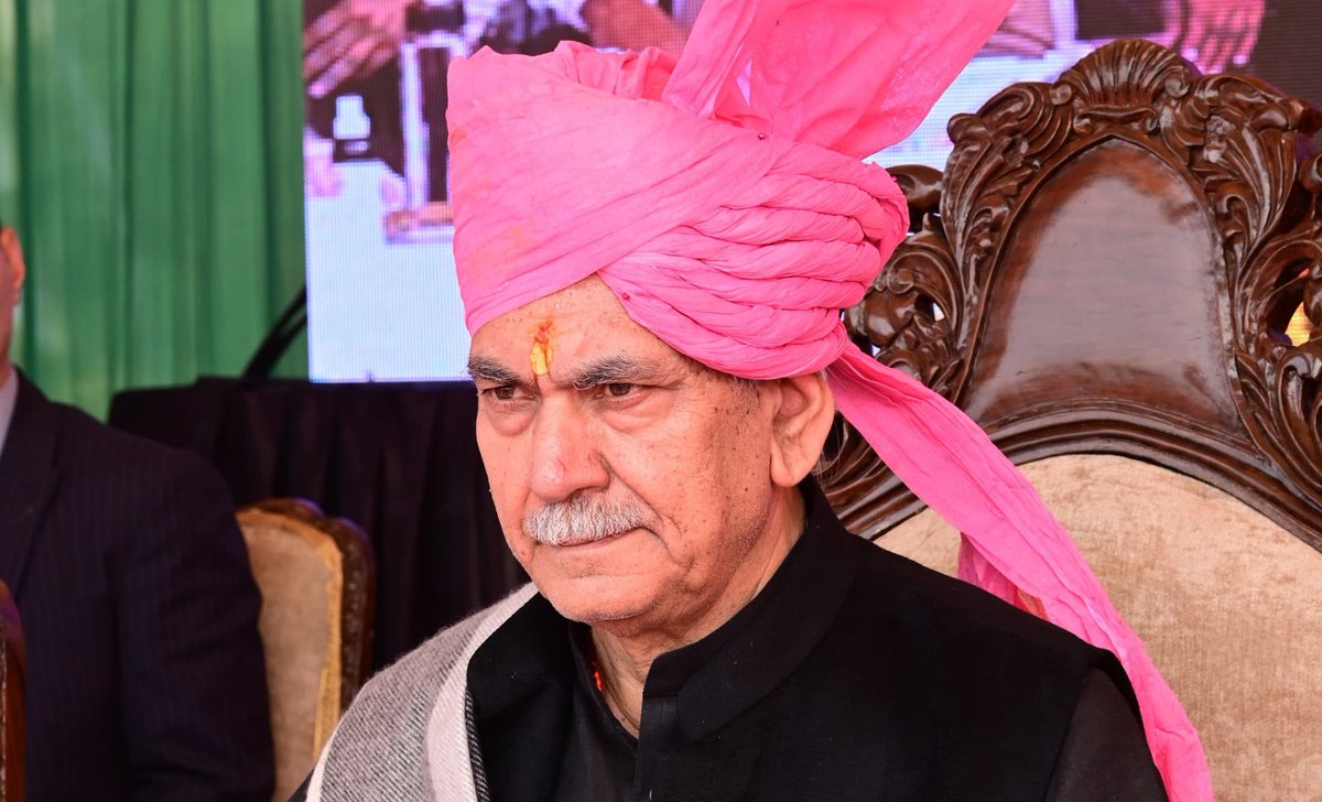 CenterForPeace7's tweet image. Education, Empowerment &amp;amp; Excellence!
J&amp;amp;K’s youth are at the forefront of transformation! Hon’ble LG @manojsinha_ is revolutionizing education with skill development and value-based learning, ensuring a bright future for the next generation. #EducationForProgress
@OfficeOfLGJandK