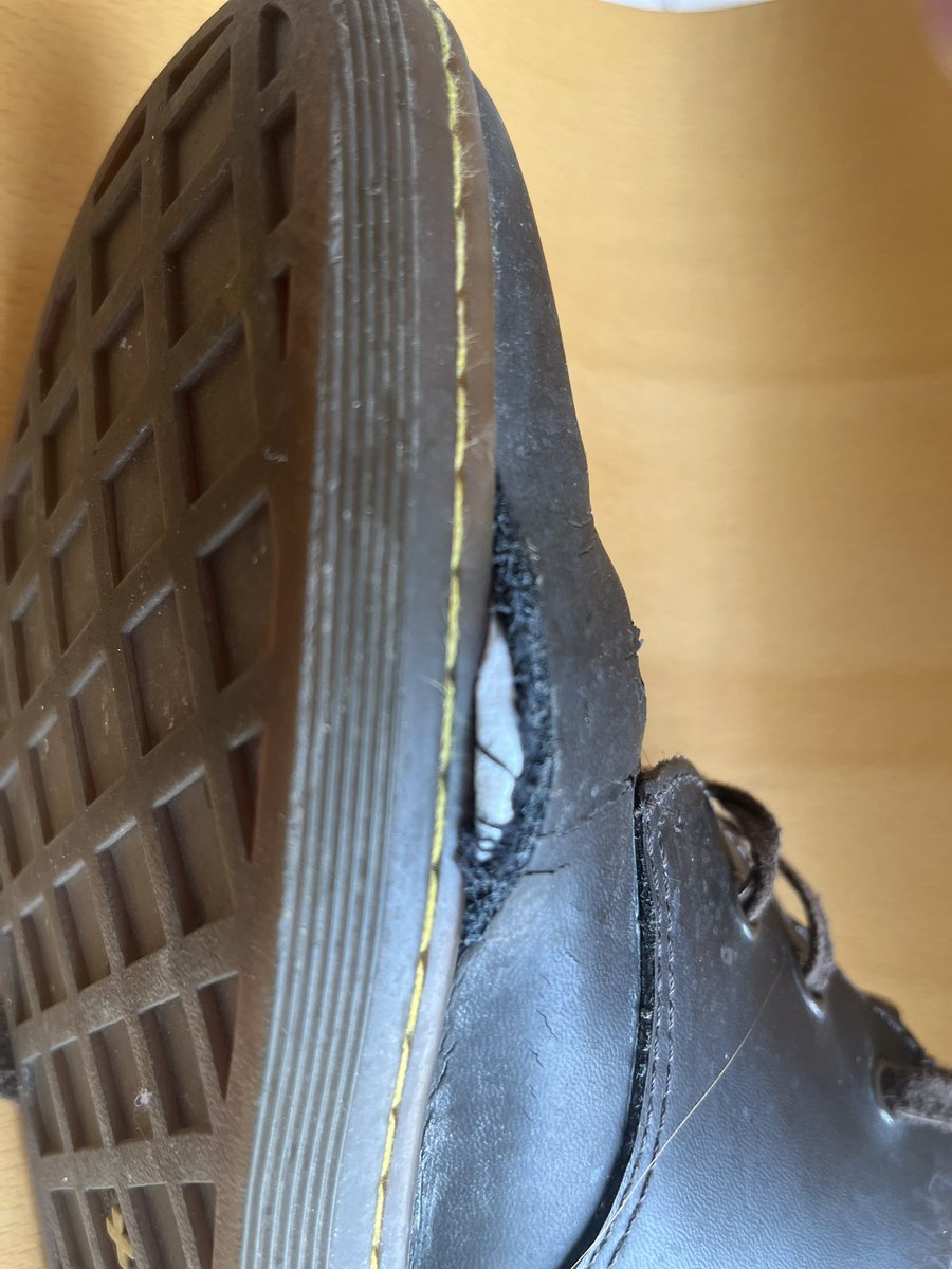 kevdoubleyou's tweet photo. @drmartens Photos below as requested. No order number available as bought retail over 1 yr ago. Sparingly worn as soles confirm but upper has come apart from the sole. https://t.co/yw7iroVKKf