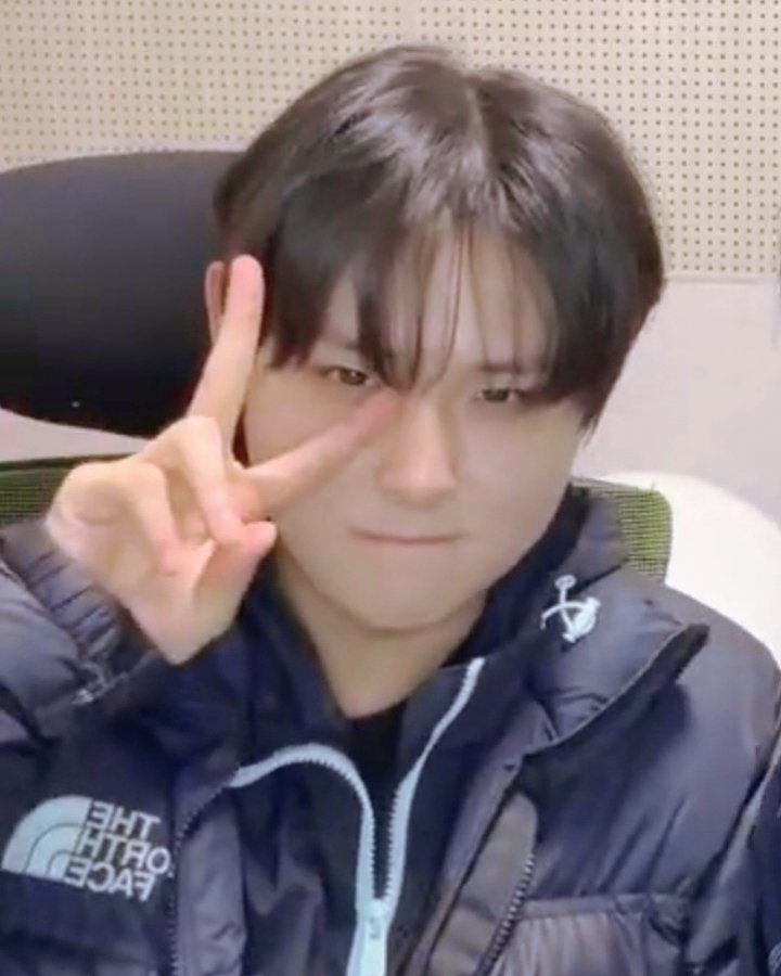 정답 2025 전민규 화이트데이 에디션