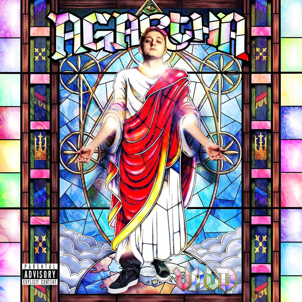 NayZeX1's tweet photo. Il y a des gens ici qui disent que Vald est un rappeur nul alors qu'il a enchaîné ses 4 projets en 3 ans de temps..
Et en plus de ça, tema les projets ⬇️
Ce mec est un artiste incompris et il est juste trop fort ! 
Comment tu peux sortir 4 projets incroyables comme ça 🤯 https://t.co/iwDi7JEk3b