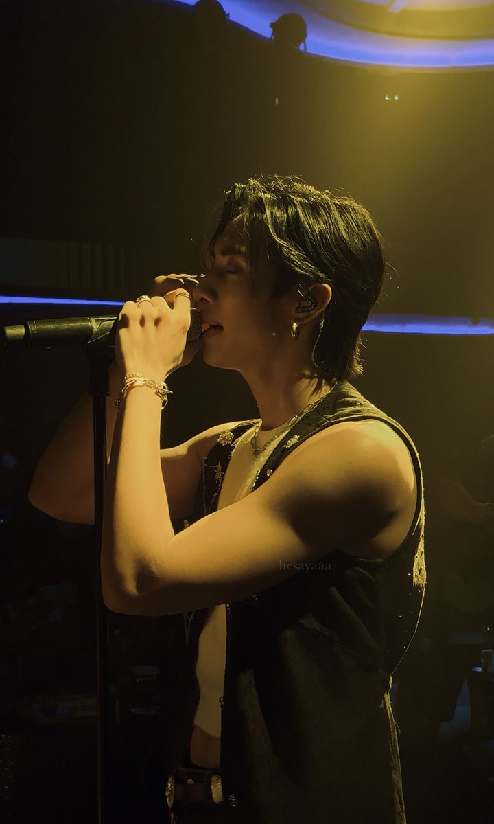 hesayaaa's tweet image. My pretty boo bear @BGYO_Mikki
EPic BGYO PARTY
#BGYOEPShowcase
#BGYO @bgyo_ph