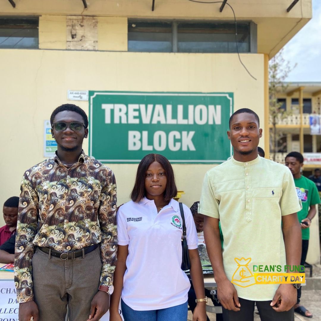 FABESS_KNUST's tweet photo. FABESS Dean’s Fund Charity Day at Faculty Of Built Environment. Supporting a great cause to uplift our community and empower students. 
#FABESSGivesBack 
#CharityDay
#GivingBack https://t.co/eBC4PE2Stu