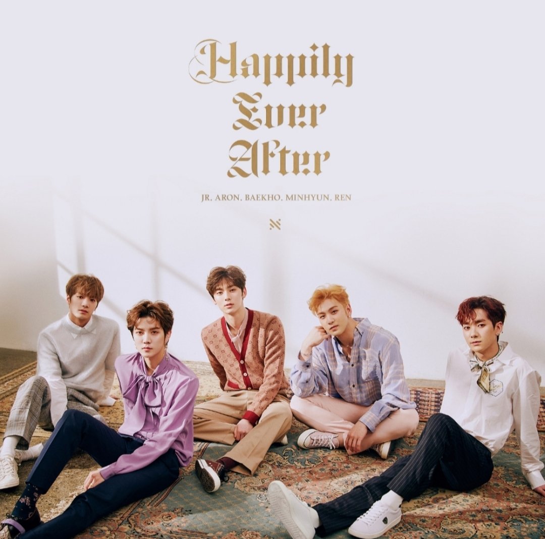 #뉴이스트_데뷔13주년_축하해
뉴이스트와러브는서로행복하게
#NUEST_13TH_ANNIVERSARY
오래오래행복하게살았습니다
#뉴이스트 #NUEST
They live happily ever after