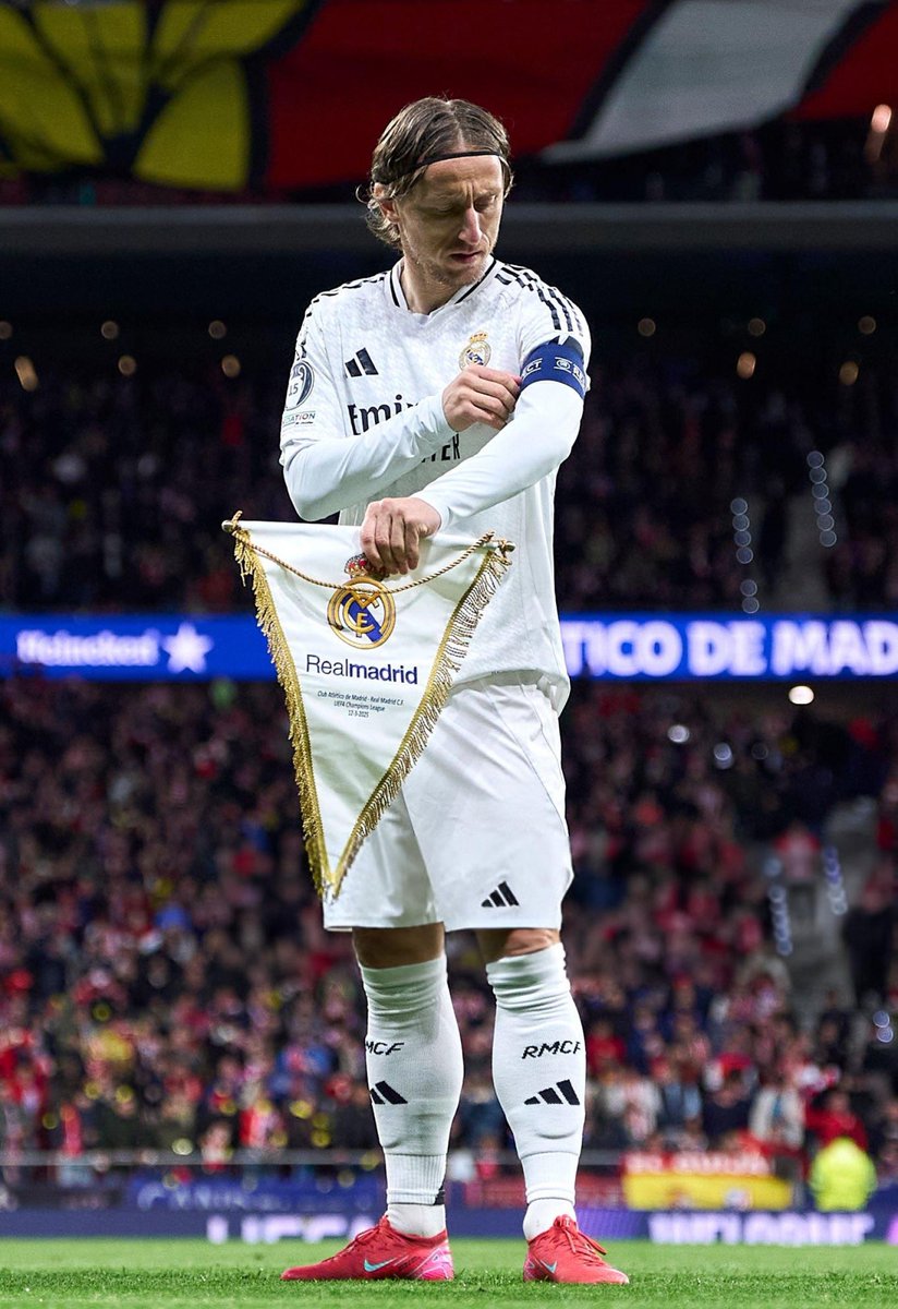 𝙇𝘽𝙕  tweet media