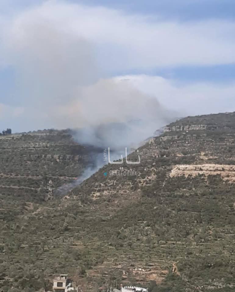 TLDRMap's tweet image. Government-allied forces in Syria burned or looted land in the towns of Qadmous, Barmaia, and Sibbeh, as well as Assad's hometown of Qardaha.
Syrian Assadist insurgents also ambushed government forces in Hassan Azhari Square, next to Alawite suburbs in Latakia.