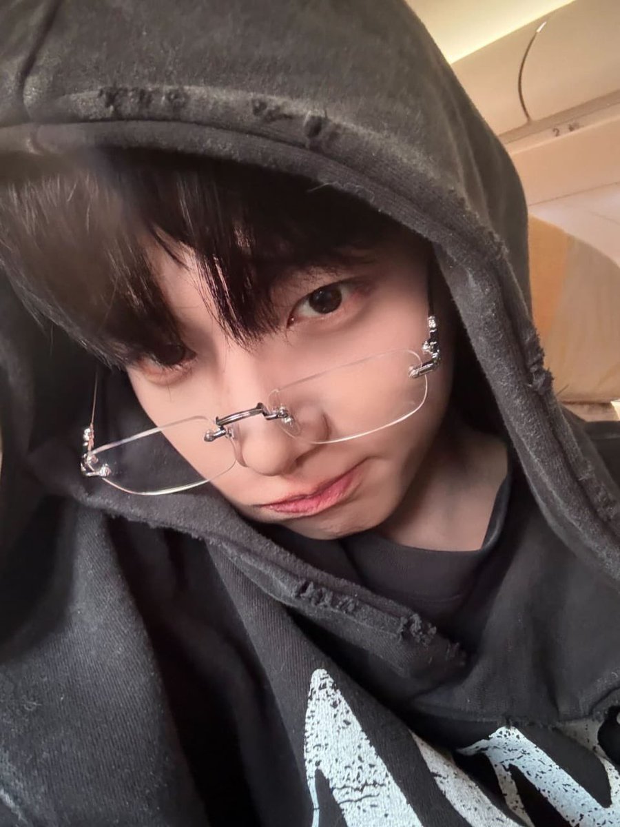 Billkin. tweet media